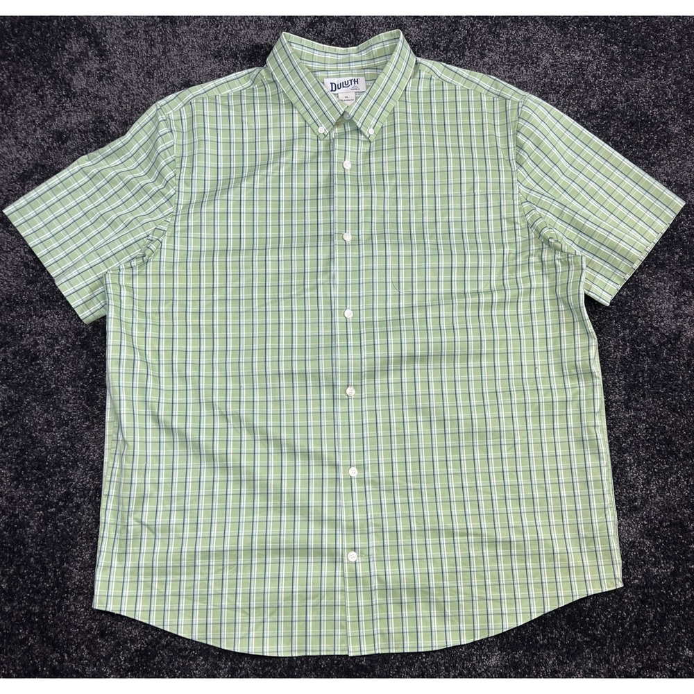 NWOT Duluth Men's XL Green Plaid Short Sleeve Button Down Shirt Relaxed‎ Fit